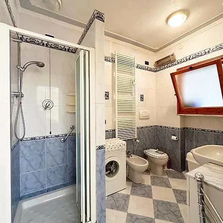 Appartamento Wh - Trilocale Con Giardino E Posto Auto Sanremo